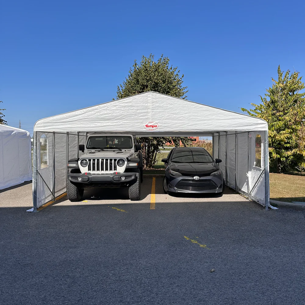 Double tempo shelter with two cars underneath